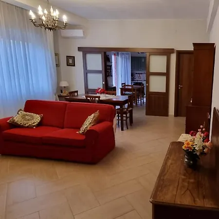 Casa Lucia * Syracuse